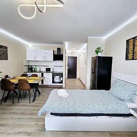 アパート 2- Zimmerwohnung In Centrum Fuer 4person