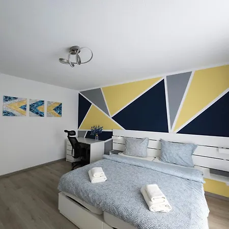 2- Zimmerwohnung In Centrum Fuer 4person * Mülheim an der Ruhr