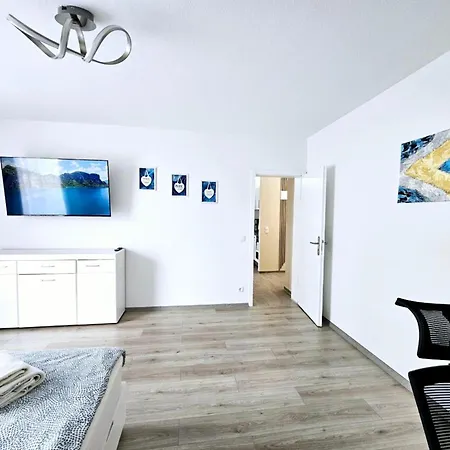 2- Zimmerwohnung In Centrum Fuer 4person