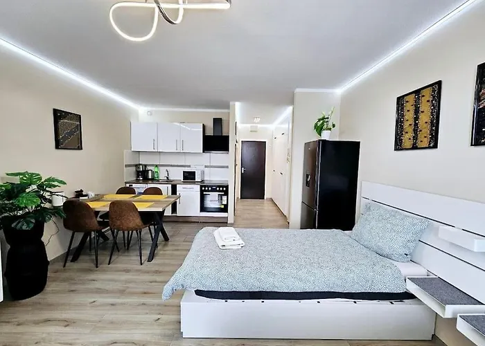 Lejlighed 2- Zimmerwohnung In Centrum Fuer 4person