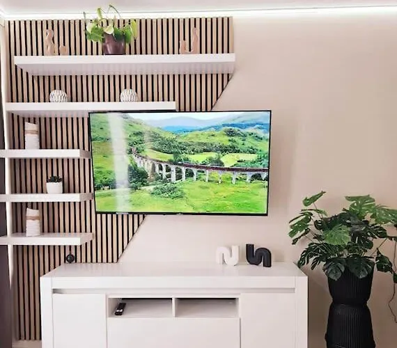 2- Zimmerwohnung In Centrum Fuer 4person *