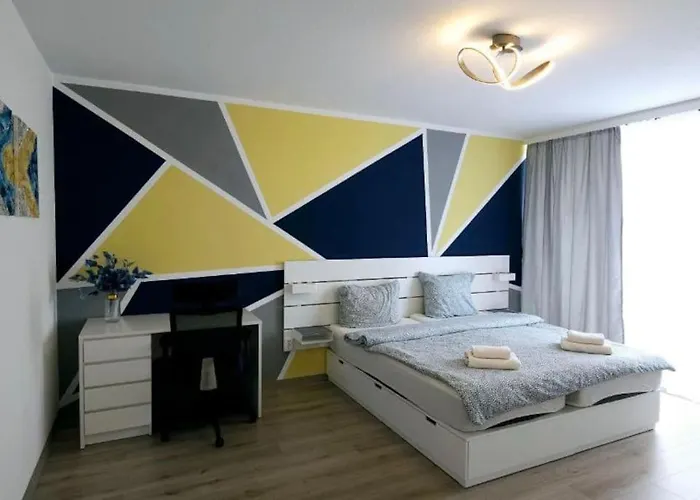 2- Zimmerwohnung In Centrum Fuer 4person *