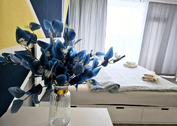 2- Zimmerwohnung In Centrum Fuer 4person *